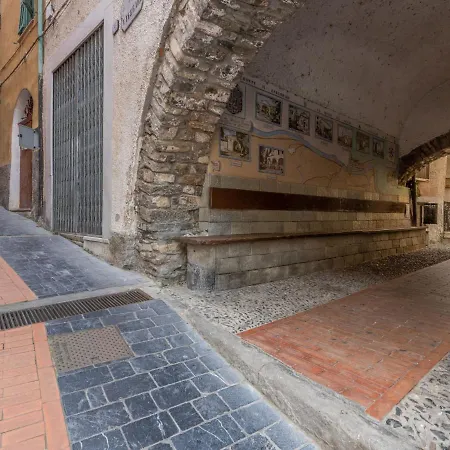 Locazione Turistica Pepe Apartmán Borgomaro