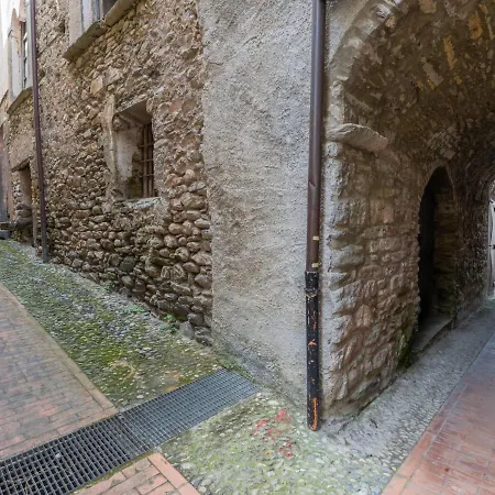 Locazione Turistica Pepe Apartmán Borgomaro